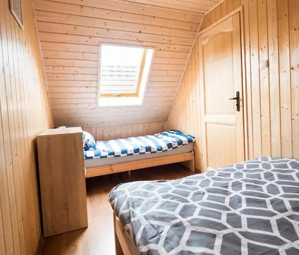 Деревянный коттедж Letniskowe Slodka Нехоже